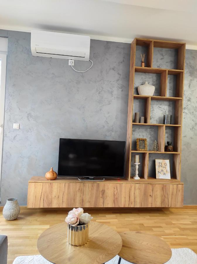 Apartman Milla Lux Novi Sad Exterior photo